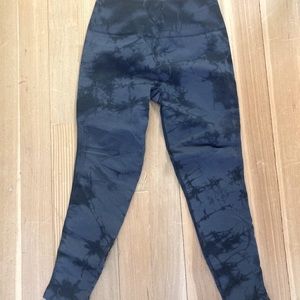 Lululemon Dark Grey Tie Dye Yoga Pants